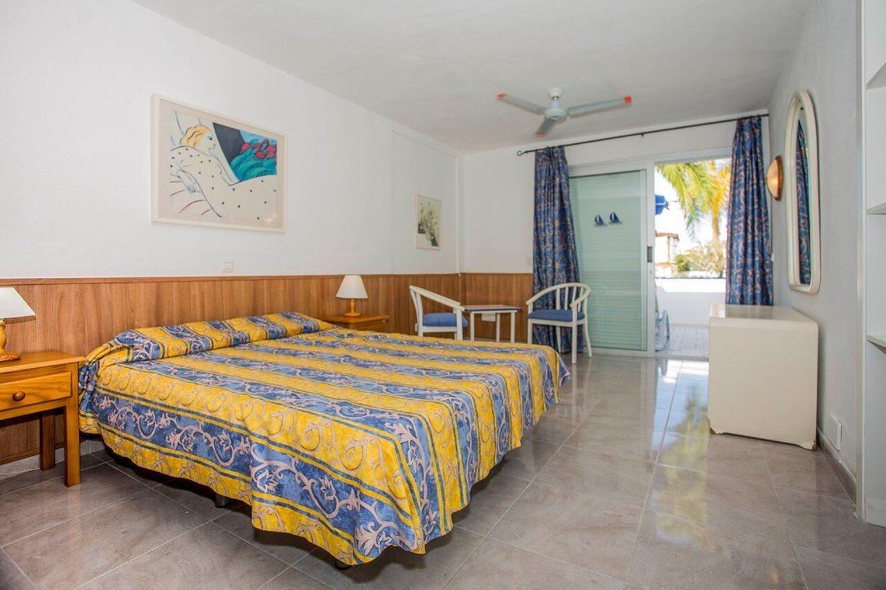 Apartamentos Puerto Colon Club 阿德耶 外观 照片