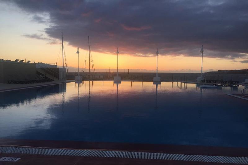 Apartamentos Puerto Colon Club 阿德耶 外观 照片